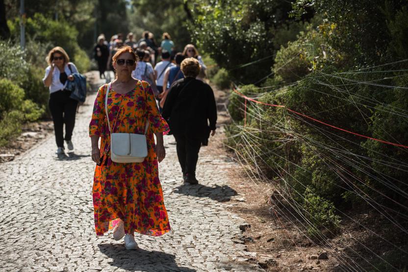 Aya Yorgiye dilek dilemek için zorlu tırmanış