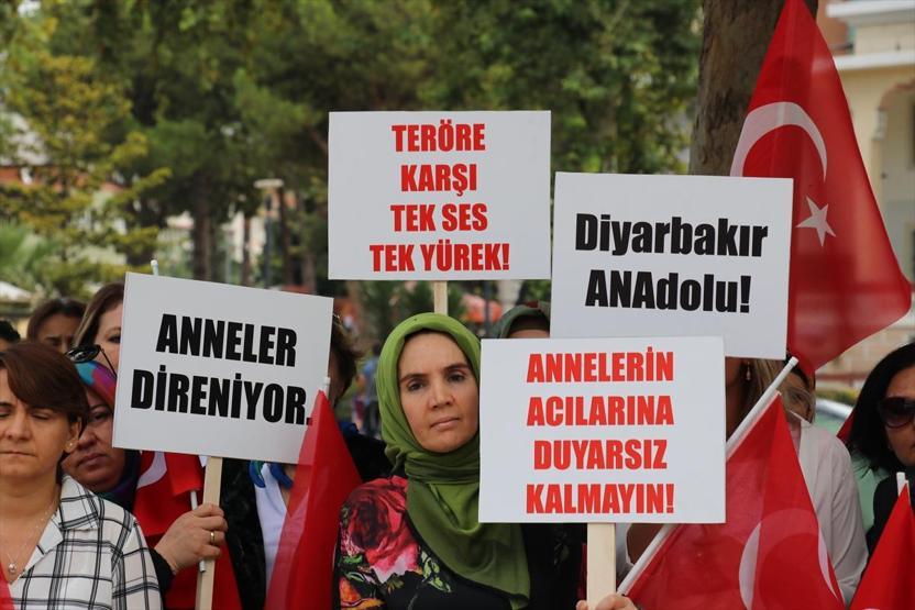 Diyarbakır annelerine kadın desteği