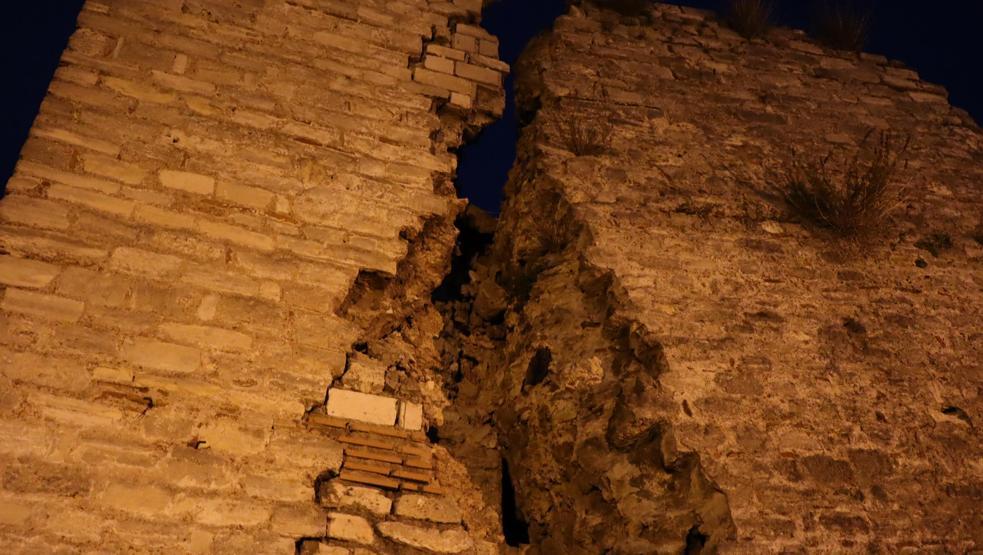 İstanbulda deprem: 5,8lik korkutan uyarı