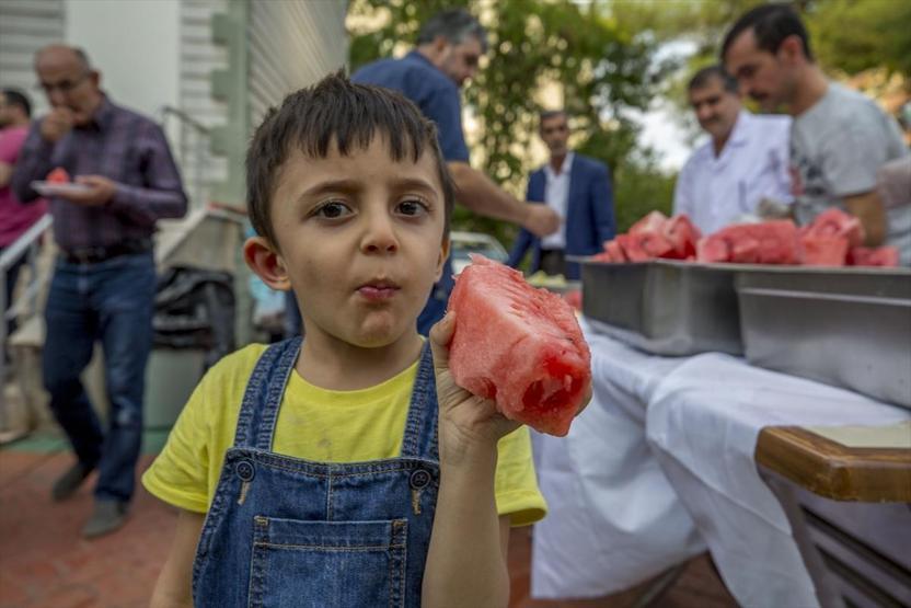 Karpuzun ağırlığını duyan şaşkına döndü