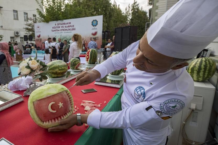 Karpuzun ağırlığını duyan şaşkına döndü