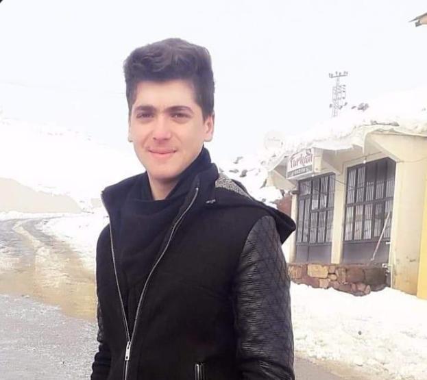 Derecikte can veren 3 kardeş yan yan toprağa verildi