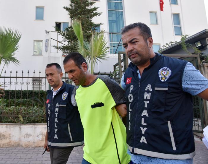 Baldızını öldüren saldırgan, sahilde güneşlenirken yakalandı