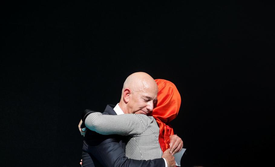 Dünyanın en zengin insanı Jeff Bezos, Cemal Kaşıkçı anmasında