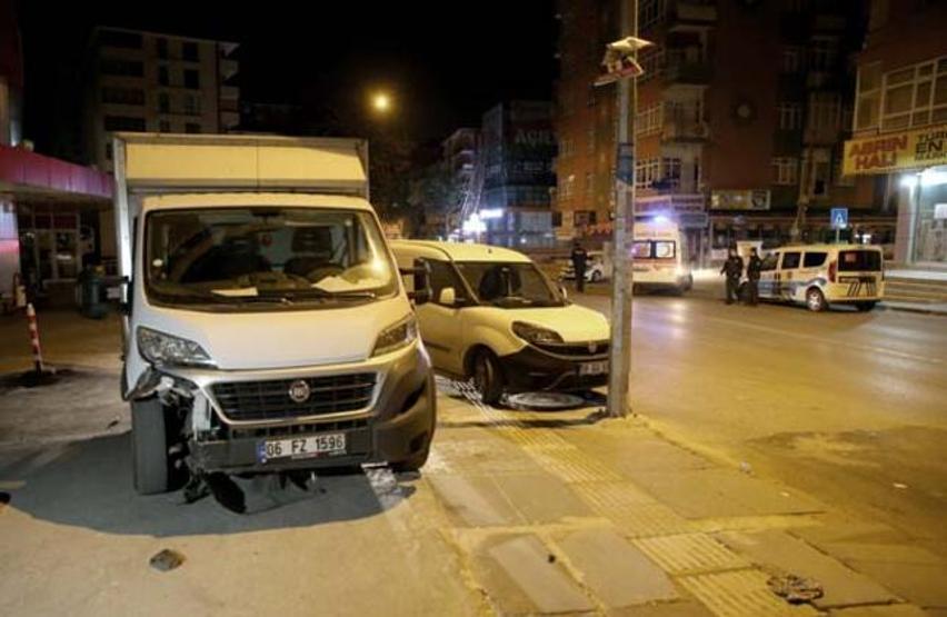 Ankarada feci kaza Yaralılar var...