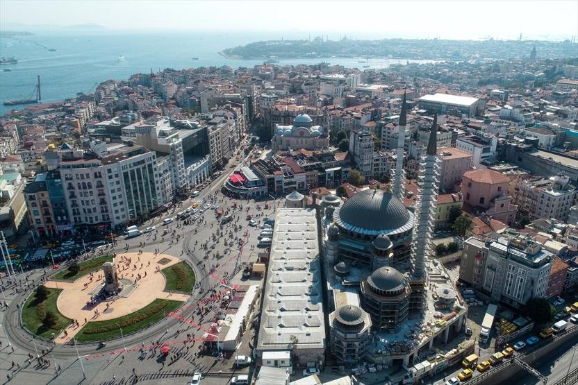 Taksim Camisinin ince işçiliğinin yüzde 35i tamamlandı
