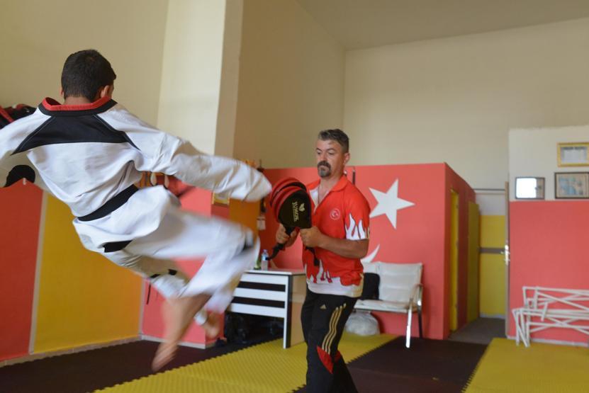 Balkan şampiyonu olduğu gün annesini kaybetti
