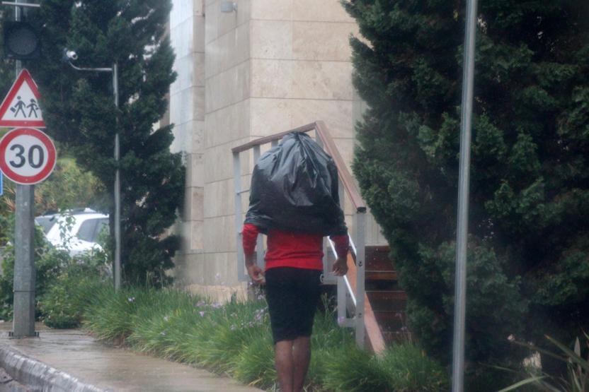Bodrumda cadde ve sokakları su bastı