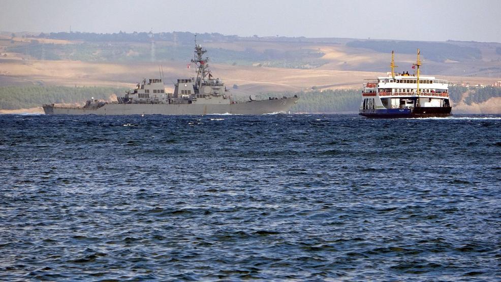 ABD savaş gemisi, Çanakkale Boğazından geçti
