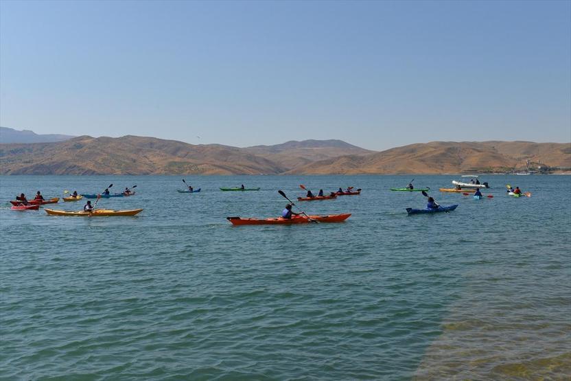 Saklı cennet Pertek su sporlarıyla şenlendi