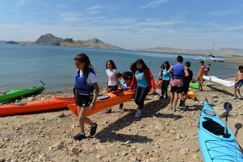 Saklı cennet Pertek su sporlarıyla şenlendi