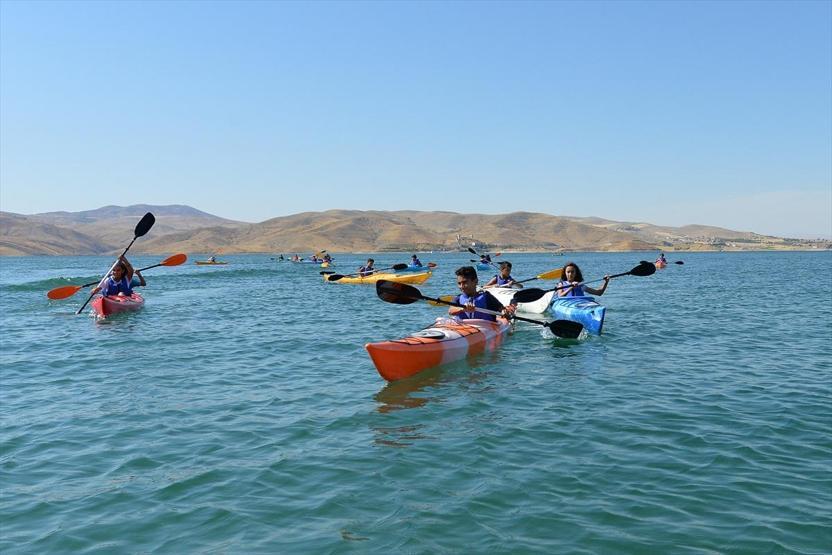 Saklı cennet Pertek su sporlarıyla şenlendi