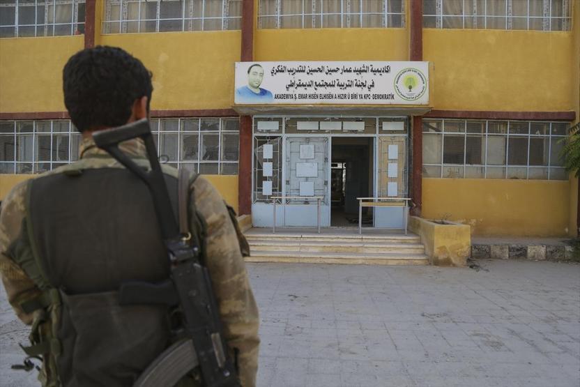 Tel Abyad ilçe merkezinin tamamı teröristlerden kurtarıldı