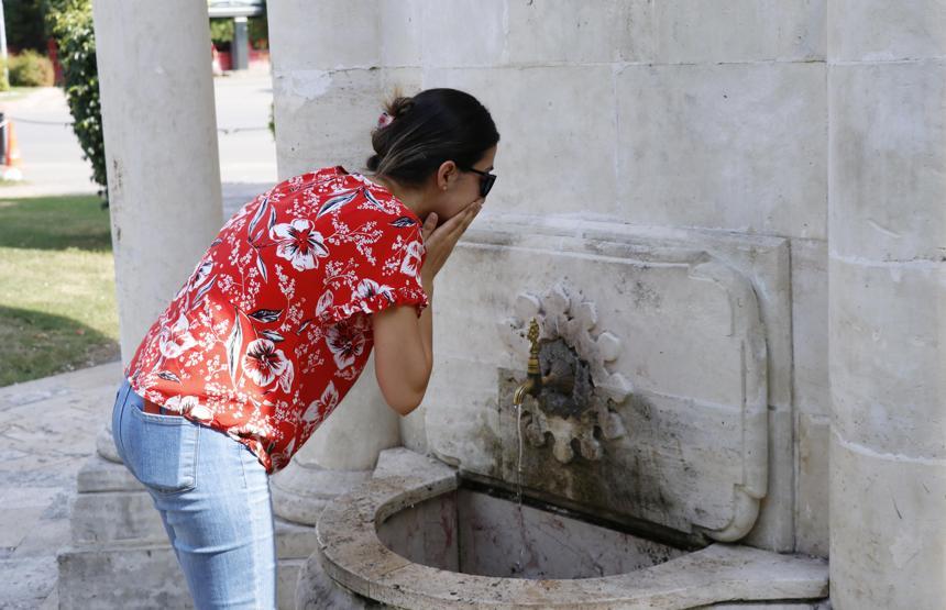 Adanada termometreler 42yi gördü