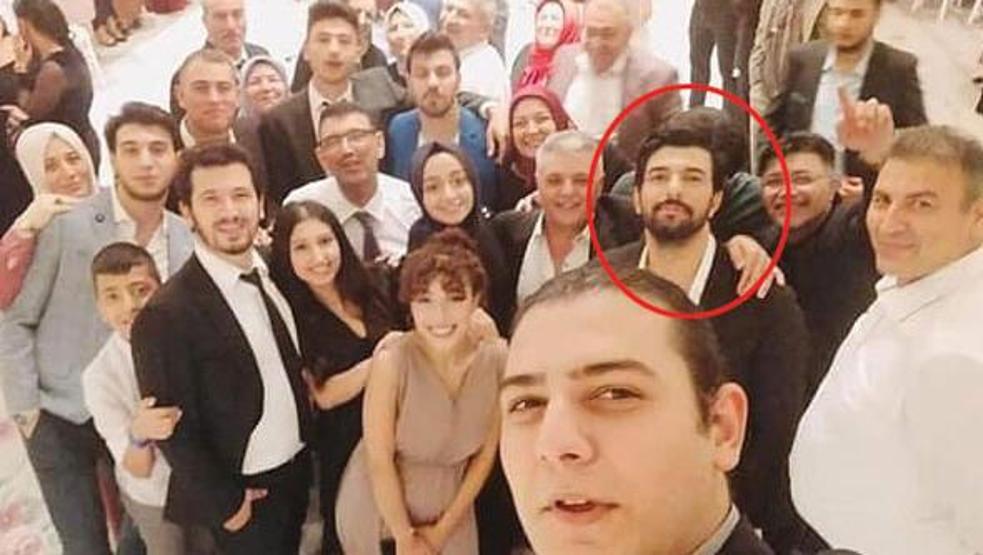 Engin Akyürek gönülleri fethetti Kardeşine düğün jesti...