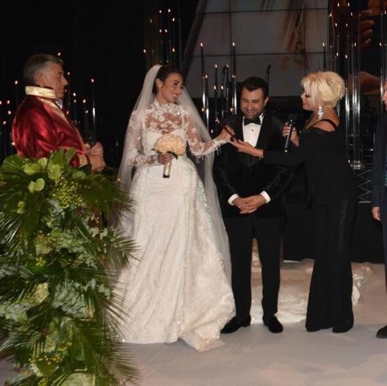 Ferruh Taşdemir ve Eftelya Kökbudak evlendi