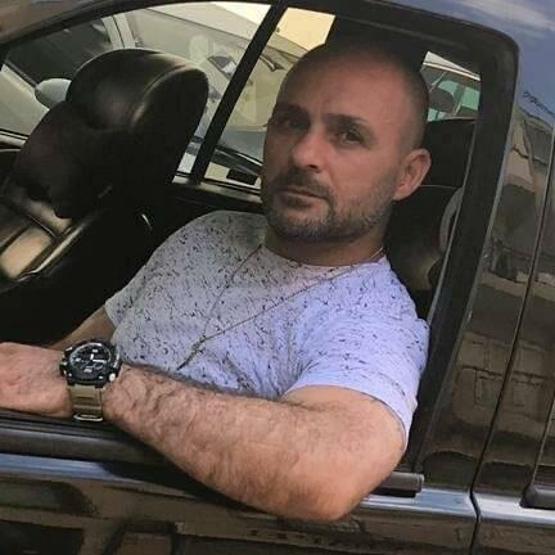 Üvey kardeşini berber koltuğunda pompalı tüfekle vurdu