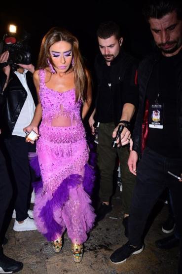 Yıldız Tilbe, Harbiyeyi salladı
