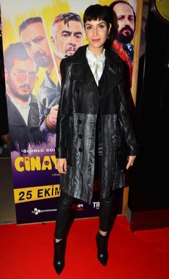 Ünlü isimler Cinayet Süsü galasına akın etti