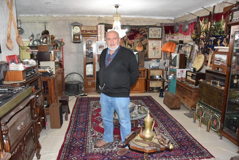 30 yıldır topladığı tarihi eserlerle yaşıyor