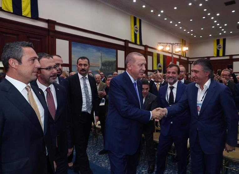 Cumhurbaşkanı Erdoğan, Fenerbahçe Yüksek Divan Kurulunda