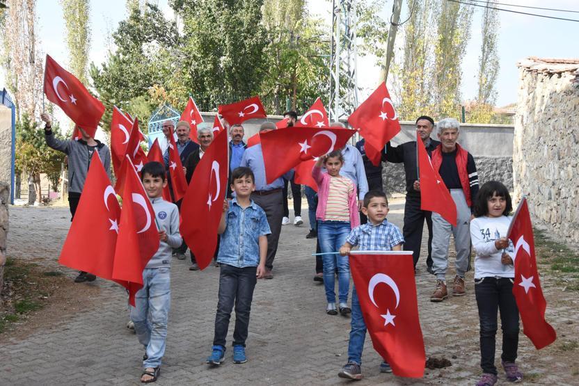 Cumhuriyet köyünde Cumhuriyet Bayramı coşkusu