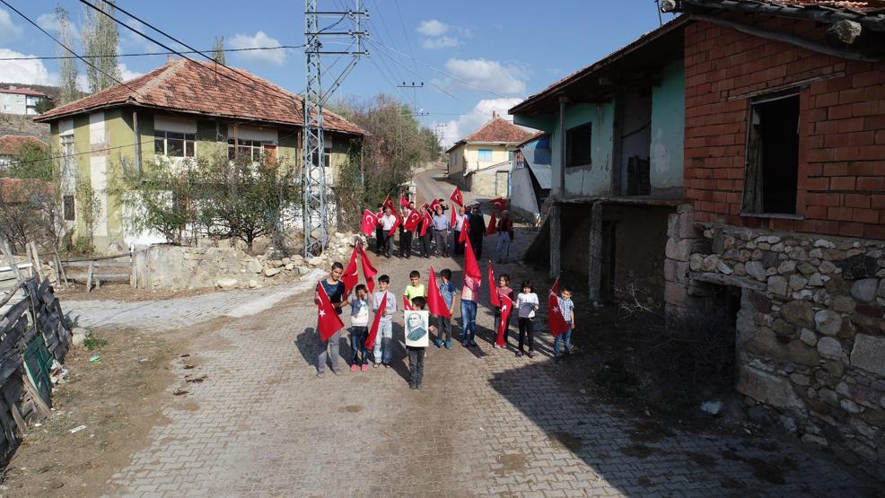 Cumhuriyet köyünde Cumhuriyet Bayramı coşkusu