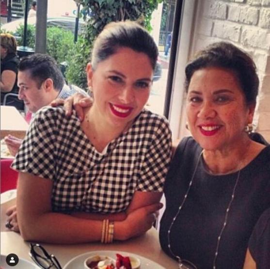 Zeynep Korelden şoke eden açıklamalar: 30 yaşında annemden dayak yedim