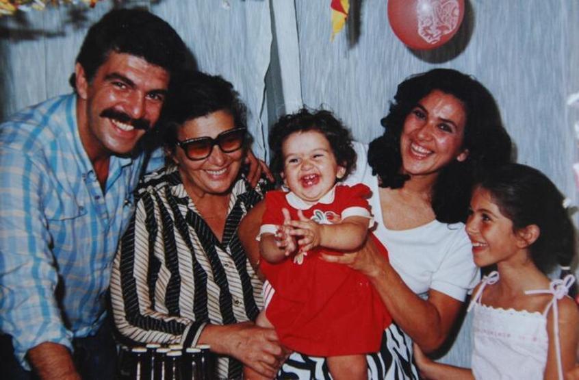 Zeynep Korelden şoke eden açıklamalar: 30 yaşında annemden dayak yedim