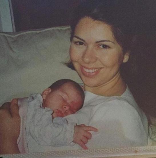 Zeynep Korelden şoke eden açıklamalar: 30 yaşında annemden dayak yedim