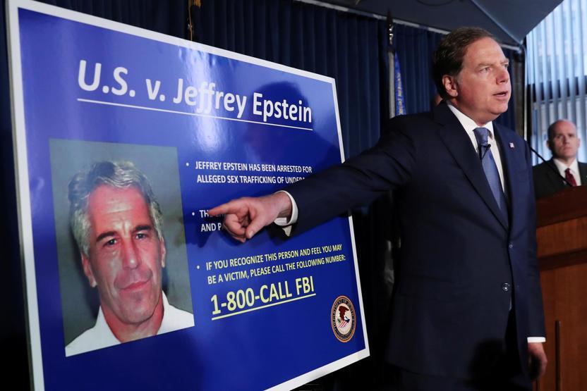 İntihar eden sapık milyarder Jeffrey Epstein hakkında şoke eden iddia: Öldürüldü mü