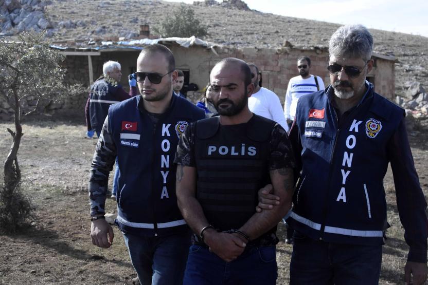 Boğazını kestikten sonra cesedini su kuyusuna atmışlar