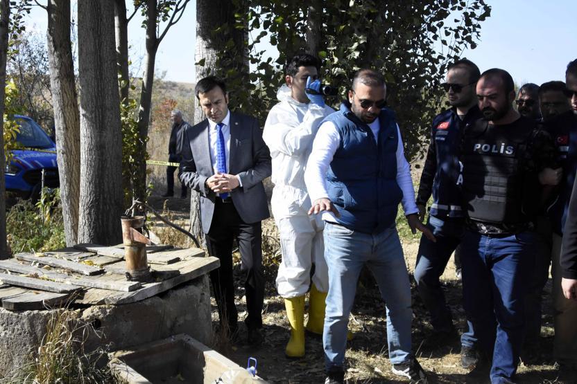 Boğazını kestikten sonra cesedini su kuyusuna atmışlar