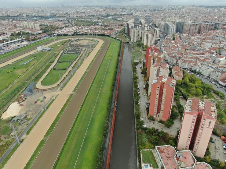 Marmara Denizine çamur aktı