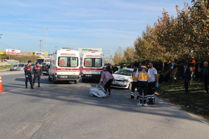 Nikah törenine giderken feci kaza