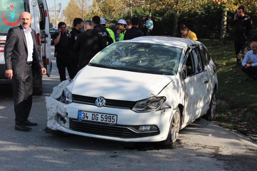Nikah törenine giderken feci kaza