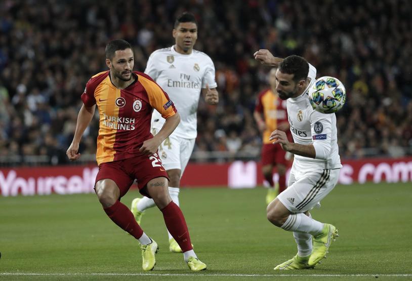 Galatasaray golcü futbolcunun sözleşmesini feshedebilir