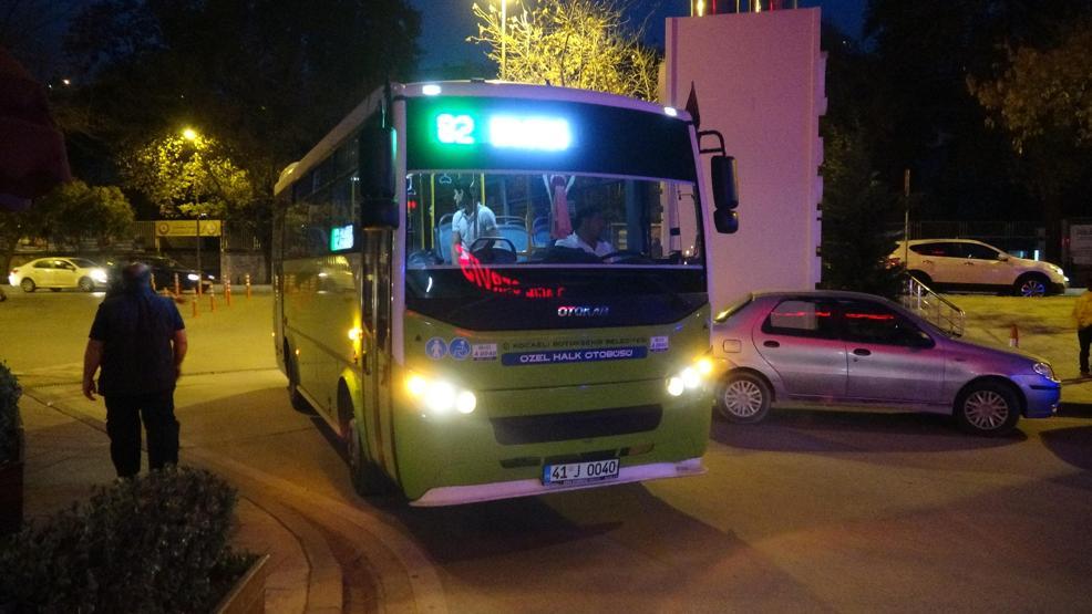 Otobüste fenalaşan kız çocuğunu hastaneye yetiştirdi