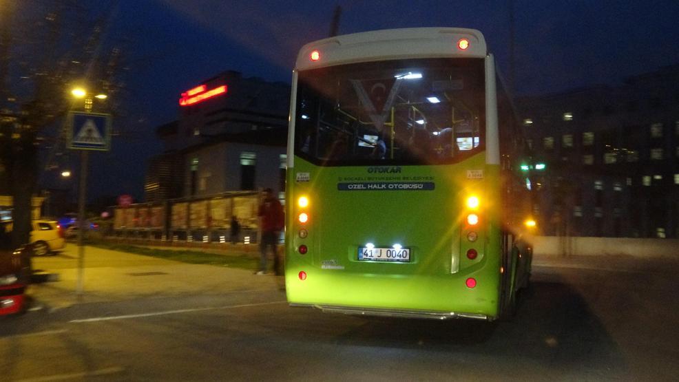 Otobüste fenalaşan kız çocuğunu hastaneye yetiştirdi