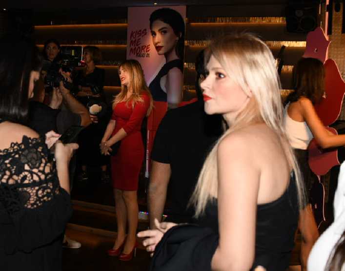 Seçkin Piriler kavgalı olduğu Meral Kaplan ile 1 yıl sonra karşılaştı