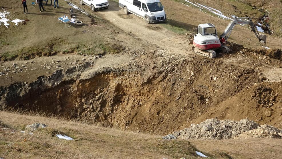 Valiliğin eski haline getirildiğini açıkladığı Dipsiz Göl yok oldu