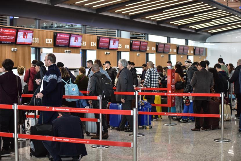 İstanbul Havalimanı ara tatille hareketlendi