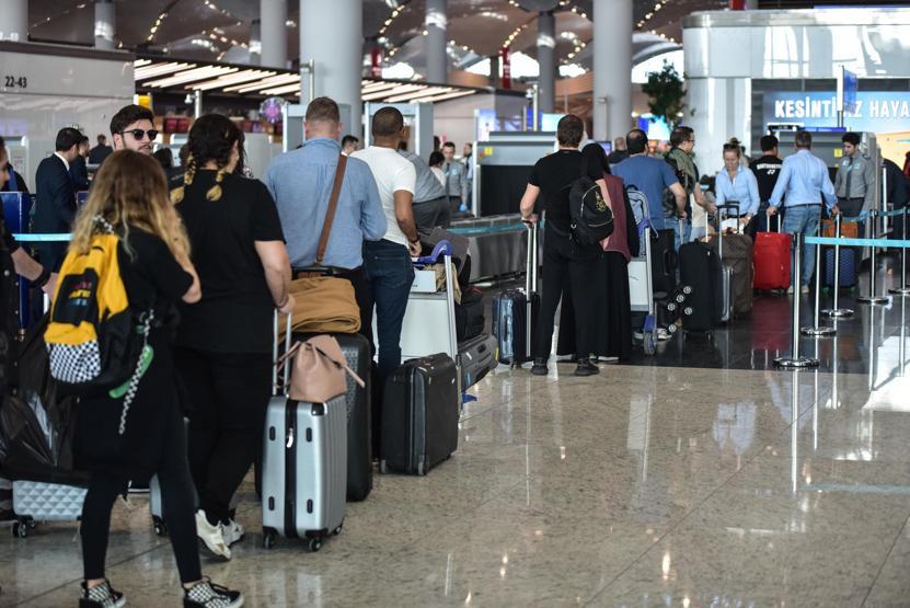 İstanbul Havalimanı ara tatille hareketlendi