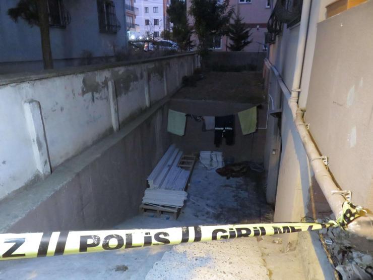 Kartalda atölyede yangın: 2 kişi hayatını kaybetti