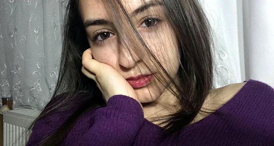 Üniversite öğrencisi genç kız, kaldığı apartta bıçaklanarak öldürüldü