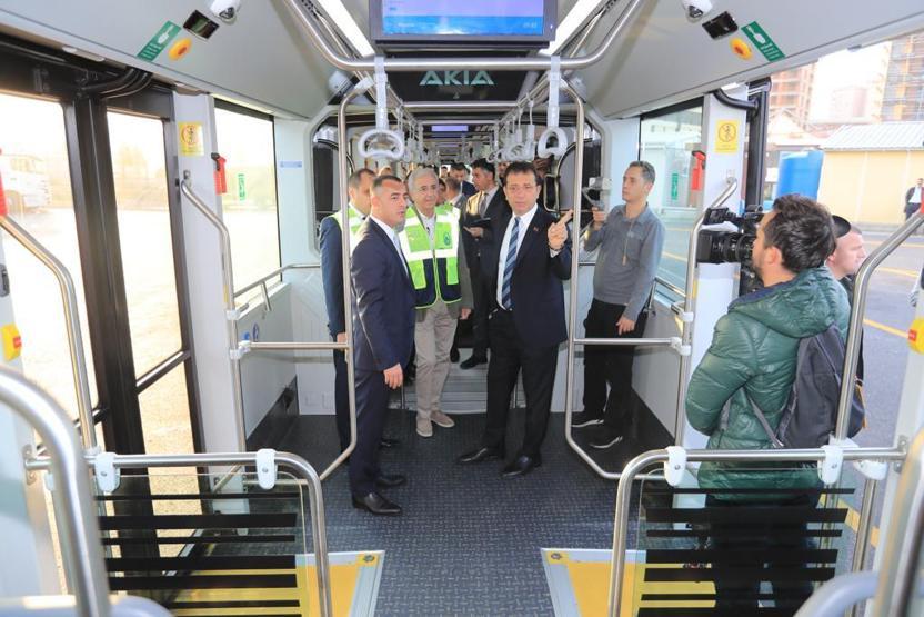 İmamoğlu yerli metrobüsü test etti