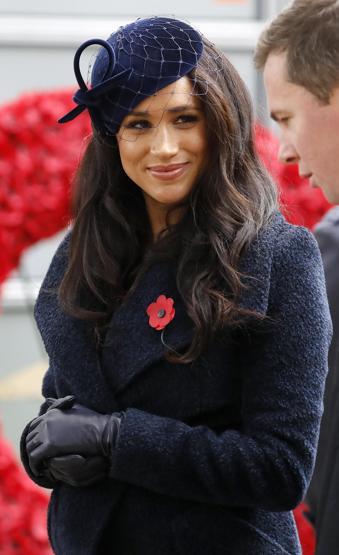 Kraliyet krizi sonrası ilk kez görüntülendi: Eski Meghan geri döndü
