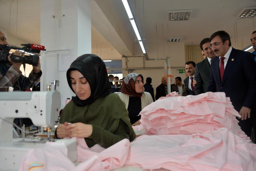 Devlet desteğiyle açıldı 460 kadına ekmek kapısı oldu