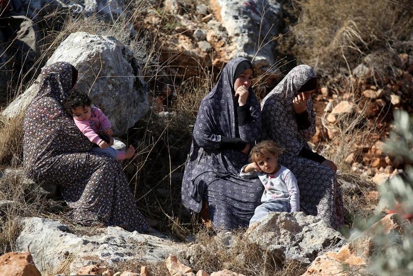 İsrail askerleri Batı Şeriada bir Filistinlinin iki evini yıktı