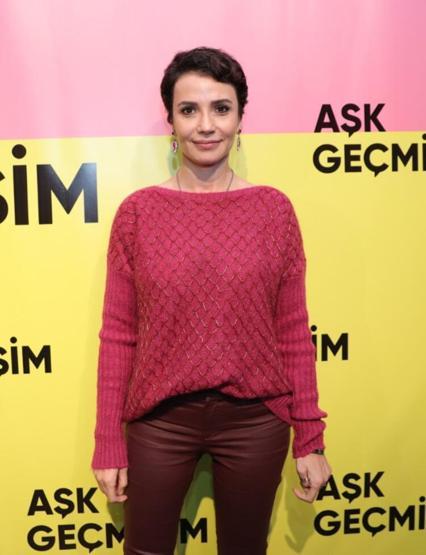 Ünlülerden Aşk Geçmişime tam destek